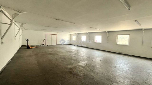 Kiadó ipari ingatlan, Szombathelyen 450 E Ft / hó