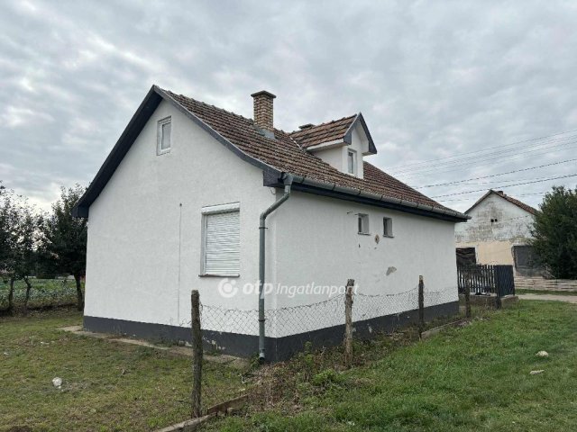Eladó családi ház, Létavértesen 21.9 M Ft, 2+3 szobás