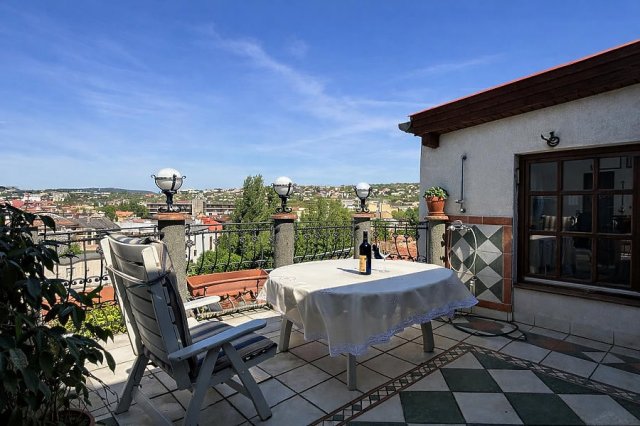 Eladó téglalakás, Budapesten, XI. kerületben, Bartók Béla úton