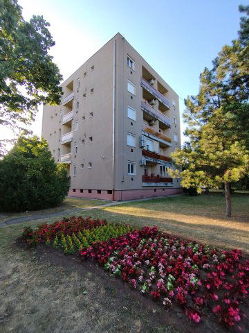 Eladó téglalakás, Gyöngyösön 34.9 M Ft, 2 szobás