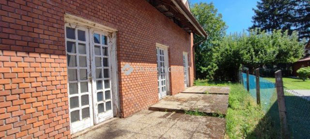 Eladó családi ház, Harkányban 82.5 M Ft, 12 szobás