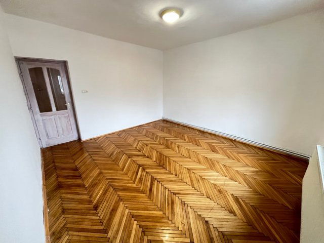 Eladó családi ház, Kaposváron, Hegyalja utcában 39.9 M Ft