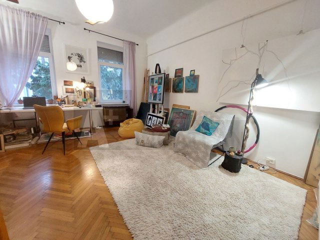 Eladó téglalakás, Szegeden 41.8 M Ft, 1 szobás
