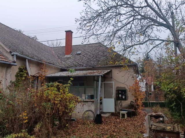 Eladó családi ház, Nemesgulácson 34.5 M Ft, 2 szobás