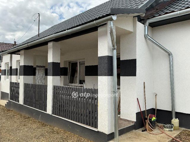 Eladó családi ház, Rakamazon 36.5 M Ft, 3 szobás