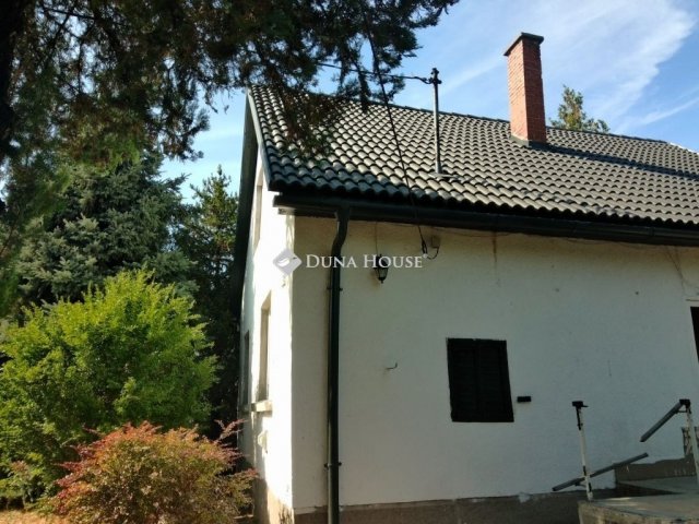 Eladó családi ház, Velencén 69.5 M Ft, 2 szobás