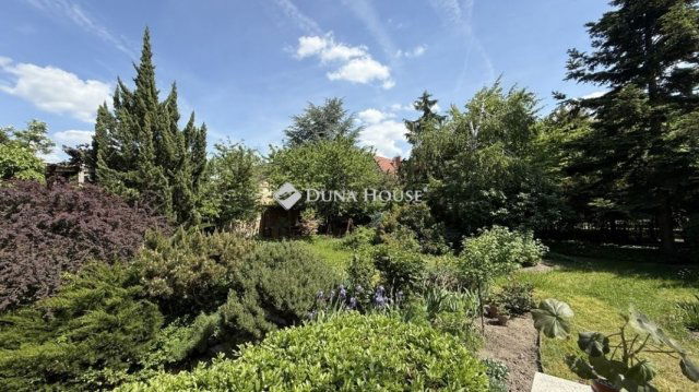 Eladó ikerház, Budapesten, XIX. kerületben 289 M Ft, 7 szobás