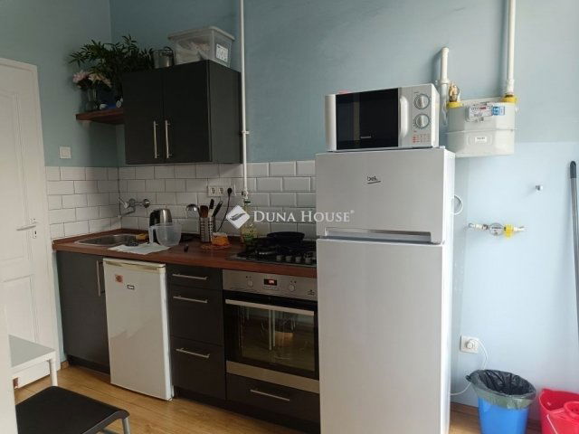 Eladó téglalakás, Budapesten, VII. kerületben 56 M Ft, 1 szobás