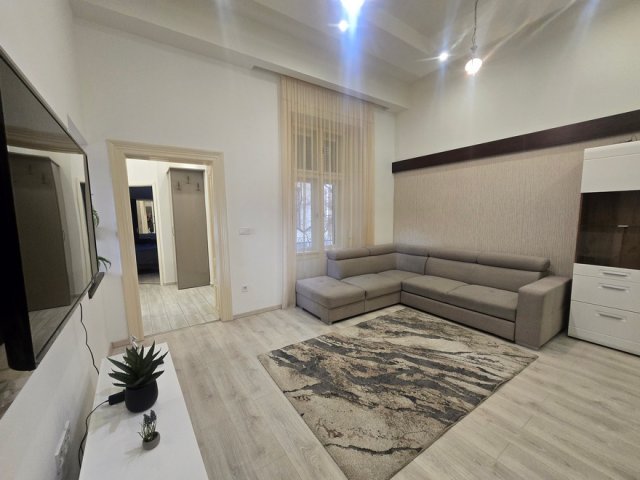 Kiadó téglalakás, albérlet, Debrecenben 240 E Ft / hó, 2 szobás