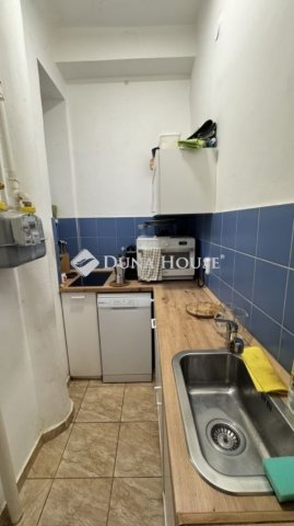 Eladó téglalakás, Budapesten, III. kerületben 58.7 M Ft