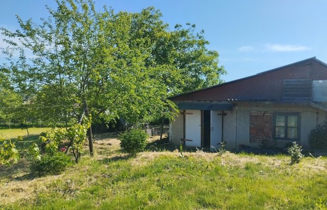 Eladó családi ház, Csobajon 6 M Ft, 2 szobás