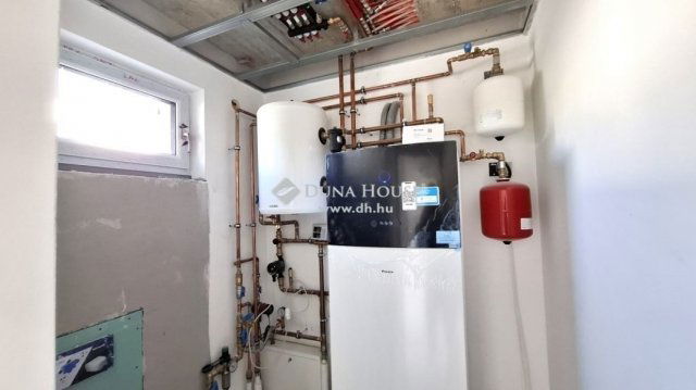 Eladó ikerház, Budapesten, III. kerületben 196 M Ft, 3+1 szobás