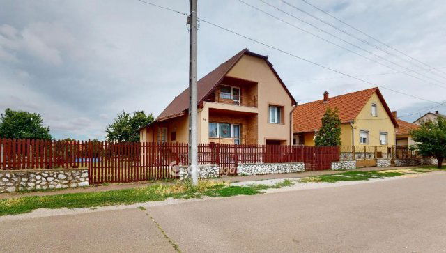 Eladó családi ház, Mezőkövesden 69 M Ft, 2+2 szobás