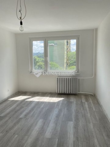 Eladó panellakás, Budapesten, IV. kerületben 71.9 M Ft, 2 szobás
