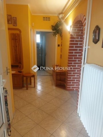 Eladó családi ház, Kozármislenyen 109.95 M Ft, 5 szobás