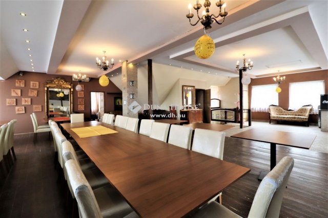 Eladó üzlethelyiség, Budapesten, XI. kerületben 245 M Ft