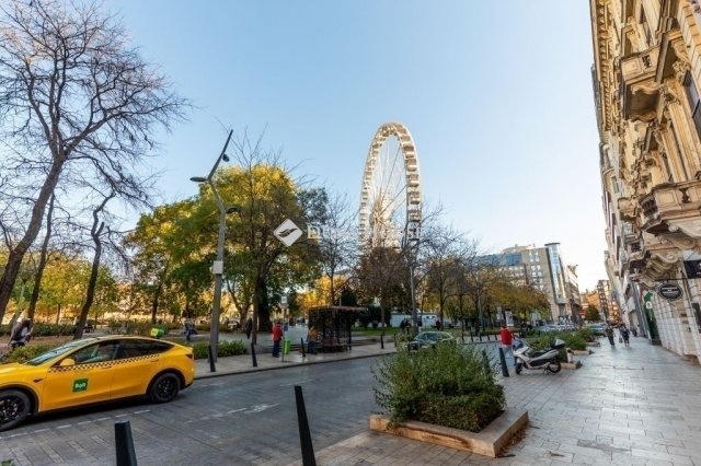 Eladó téglalakás, Budapesten, V. kerületben 80 M Ft, 1 szobás