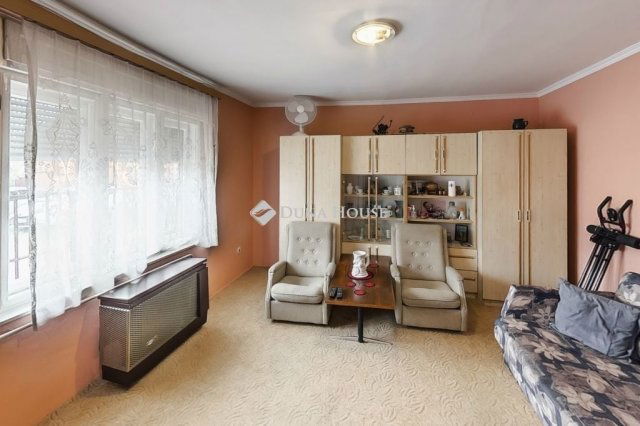 Eladó családi ház, Kecskeméten 59 M Ft, 2 szobás