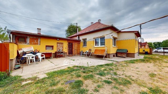 Eladó családi ház, Kótajon 42.9 M Ft, 3 szobás