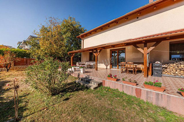 Eladó családi ház, Budapesten, XI. kerületben 399.99 M Ft