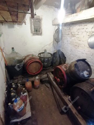 Eladó nyaraló, Nagykapornakon 9.9 M Ft, 1 szobás