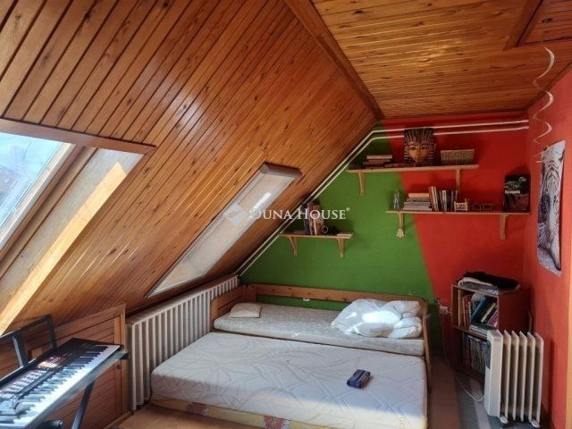 Eladó családi ház, Szentendrén 95.9 M Ft, 3 szobás