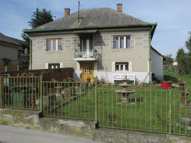 Eladó családi ház, Bükkszenterzsébeten 17.5 M Ft, 5+1 szobás