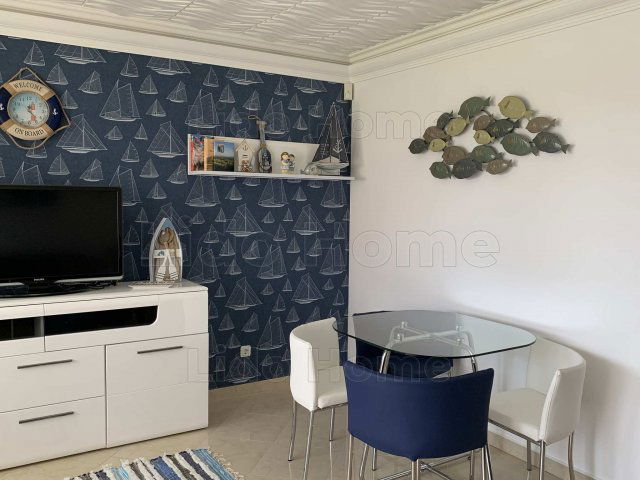 Eladó téglalakás, Balatonfüreden 169 M Ft, 2 szobás