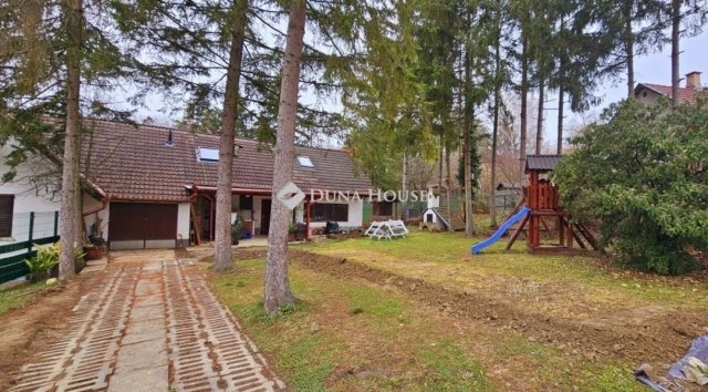 Eladó ikerház, Orfűn 29.99 M Ft, 3 szobás / költözzbe.hu