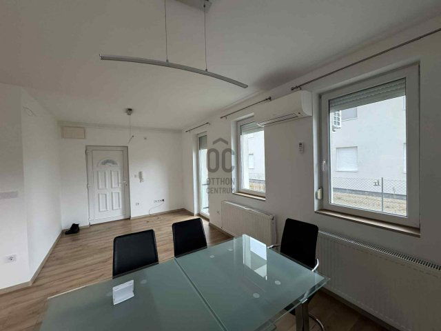 Kiadó téglalakás, albérlet, Érden 280 E Ft / hó, 3 szobás