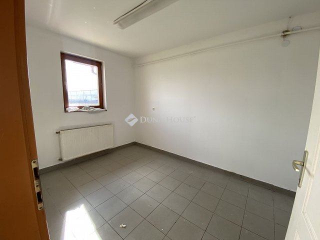 Kiadó telek, Sopronban 150 E Ft / hó / költözzbe.hu