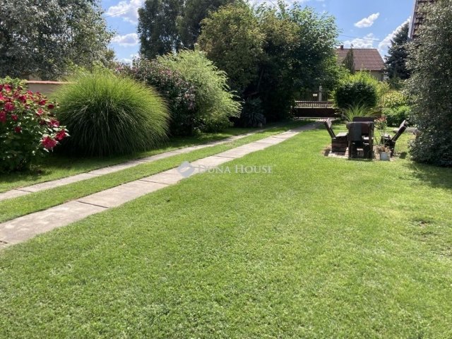 Eladó családi ház, Kecskeméten 69.9 M Ft, 2 szobás