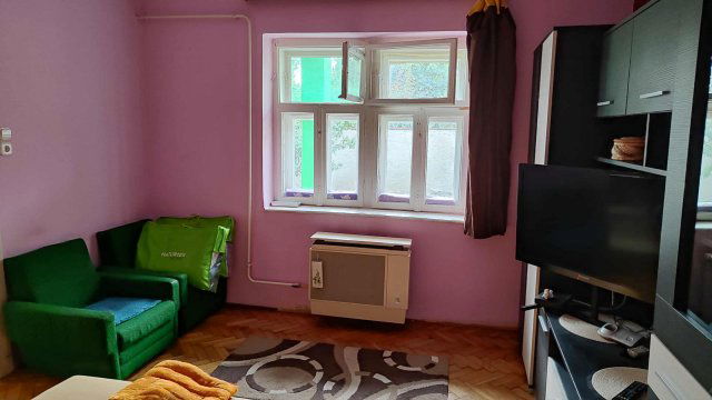 Eladó családi ház, Egerben 59.9 M Ft, 5 szobás