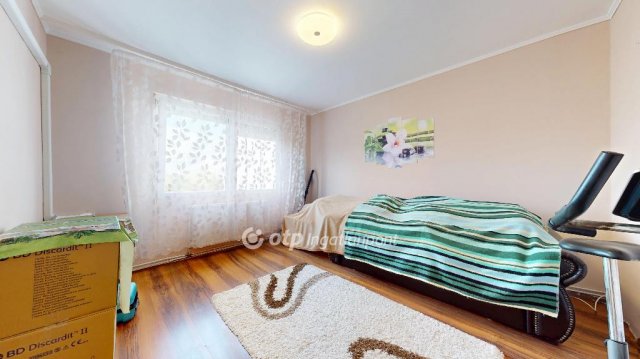 Eladó téglalakás, Miskolcon 31 M Ft, 2 szobás