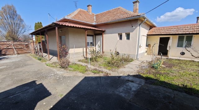 Eladó családi ház, Kétegyházán 19.9 M Ft, 2 szobás