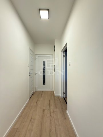 Eladó panellakás, Székesfehérvárott 49.9 M Ft, 2 szobás