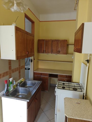 Eladó téglalakás, Gödöllőn 34 M Ft, 1 szobás