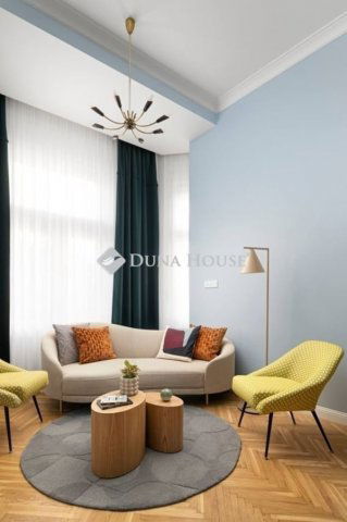 Eladó téglalakás, Budapesten, VII. kerületben 120 M Ft, 3 szobás