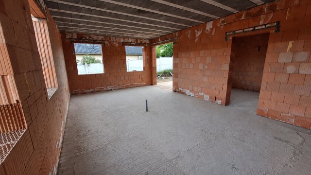 Eladó ikerház, Gödöllőn 125 M Ft, 5 szobás