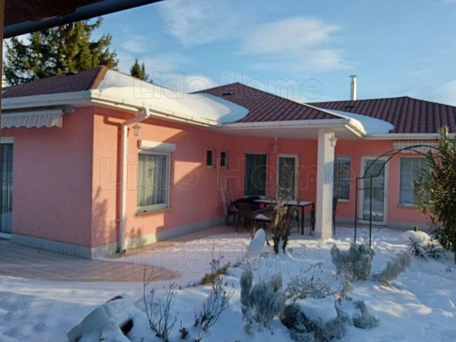 Eladó családi ház, Vonyarcvashegyen 99 M Ft, 4 szobás