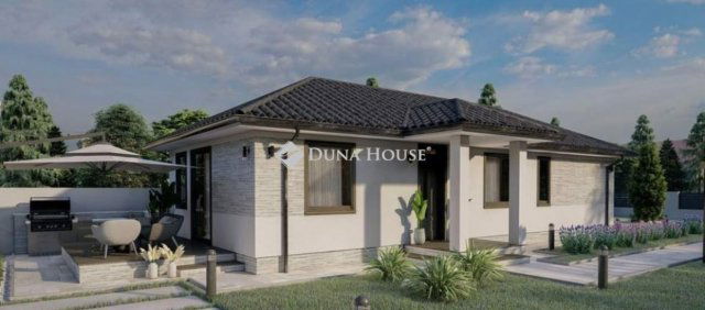 Eladó családi ház, Deszken 65.832 M Ft, 4 szobás