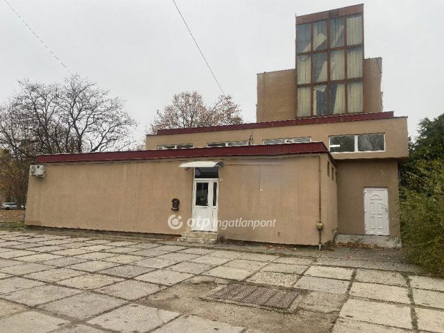 Eladó családi ház, Balassagyarmaton 90.5 M Ft, 3 szobás