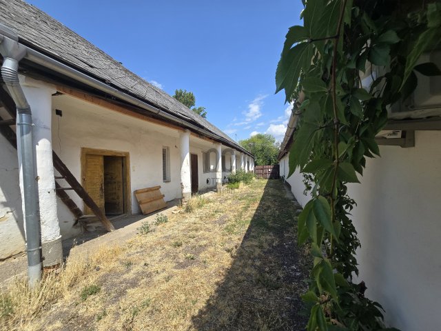 Eladó családi ház, Gyöngyösorosziban 24.9 M Ft, 4 szobás