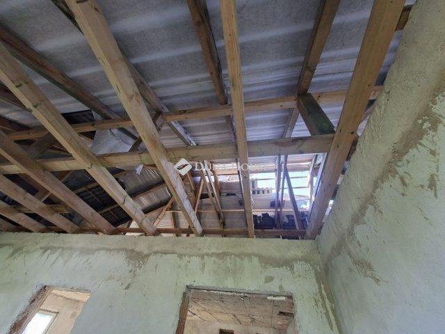 Eladó családi ház, Isaszegen 59.9 M Ft, 4 szobás