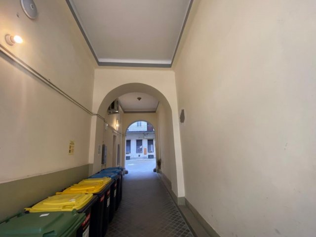 Kiadó téglalakás, albérlet, VII. kerületben, Rottenbiller utcában