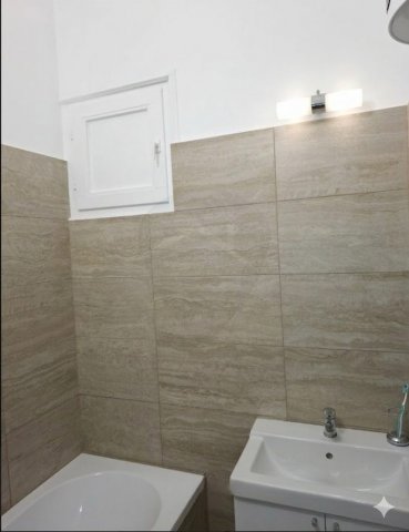 Eladó téglalakás, Budapesten, VI. kerületben 88 M Ft, 2 szobás