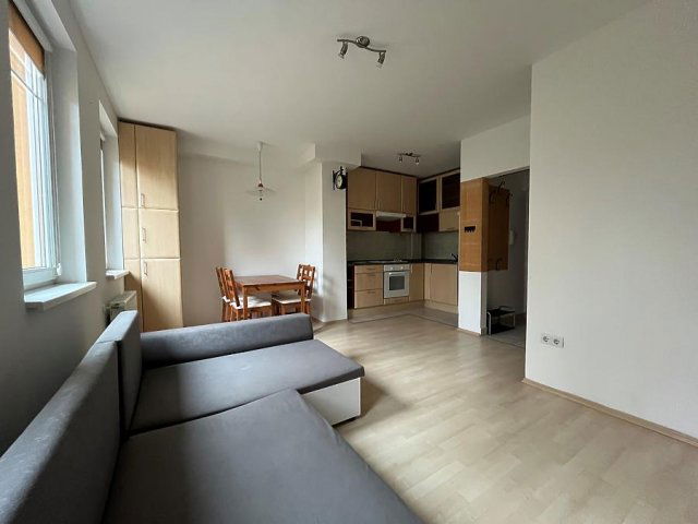 Kiadó téglalakás, albérlet, Budapesten, X. kerületben