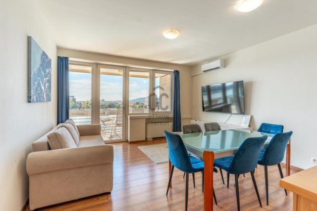 Eladó téglalakás, Budapesten, IX. kerületben 250 M Ft, 3 szobás