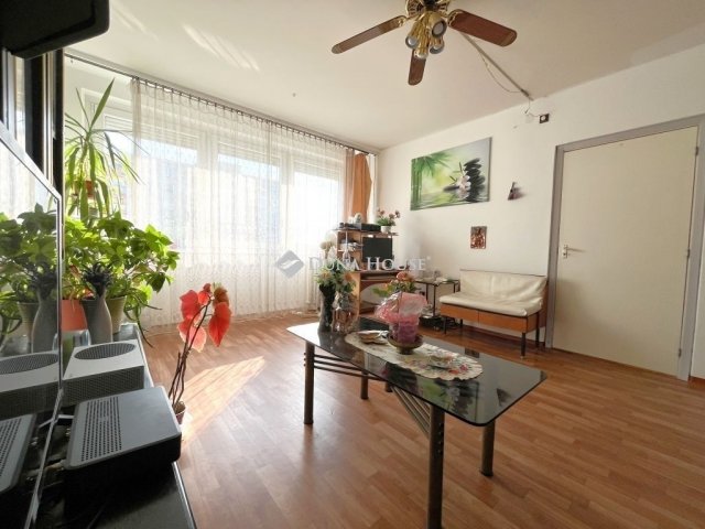 Eladó panellakás, Budapesten, XX. kerületben 56.99 M Ft, 2 szobás