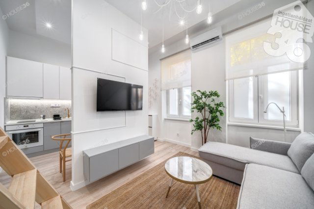 Eladó téglalakás, Budapesten, VII. kerületben 109.9 M Ft